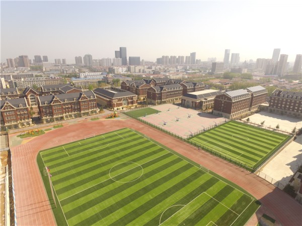 俯瞰美丽的爱华