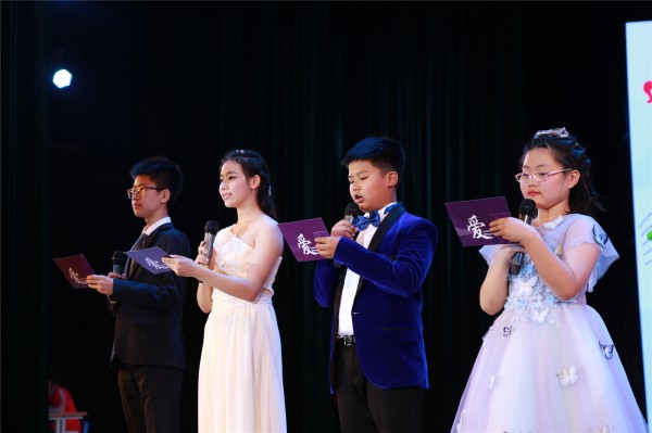 미래의 세계적 MC 연습